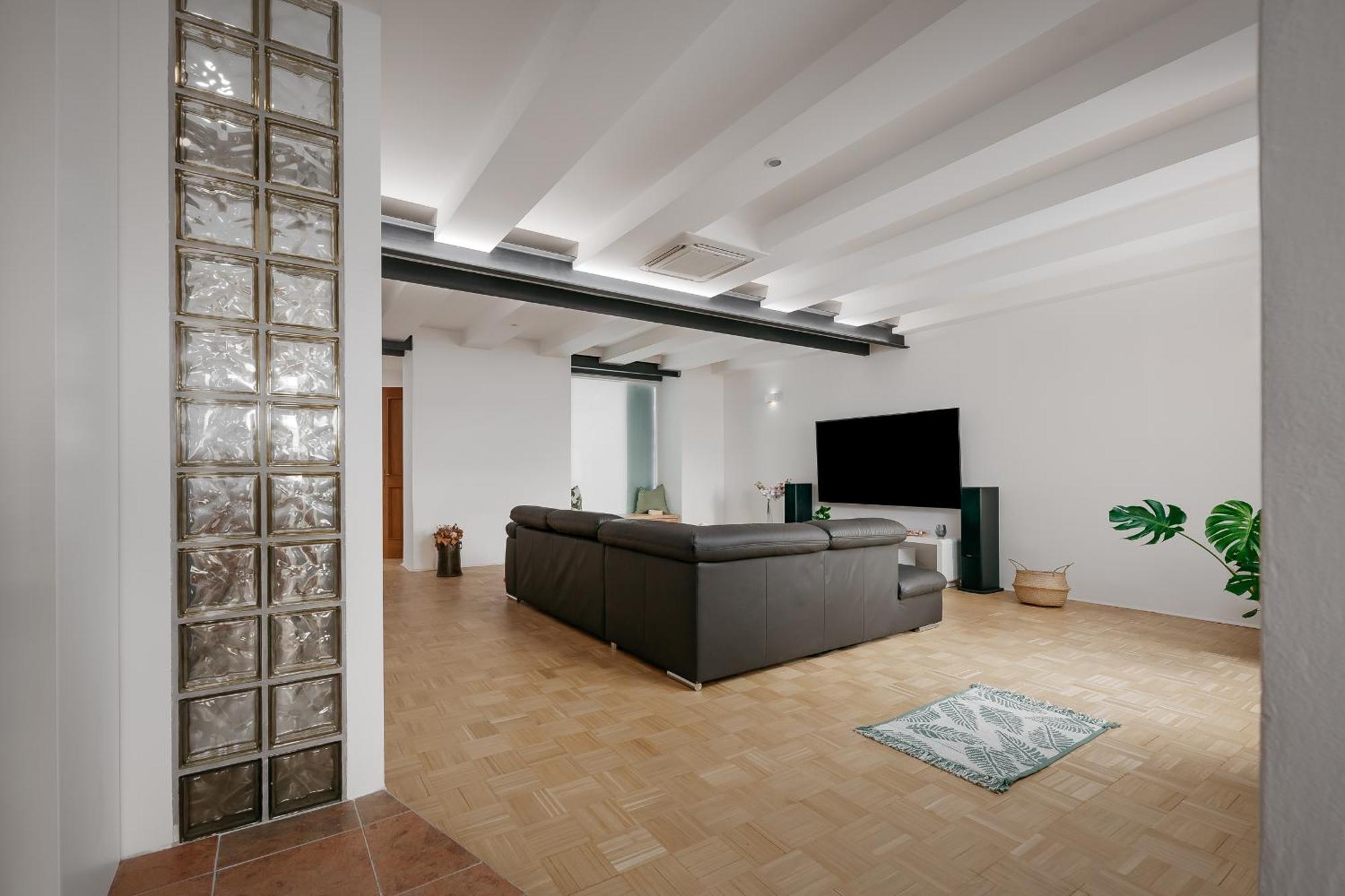 Dot 3 Bdr Apartment With Tyn Cathedral View & Ac Prága Kültér fotó